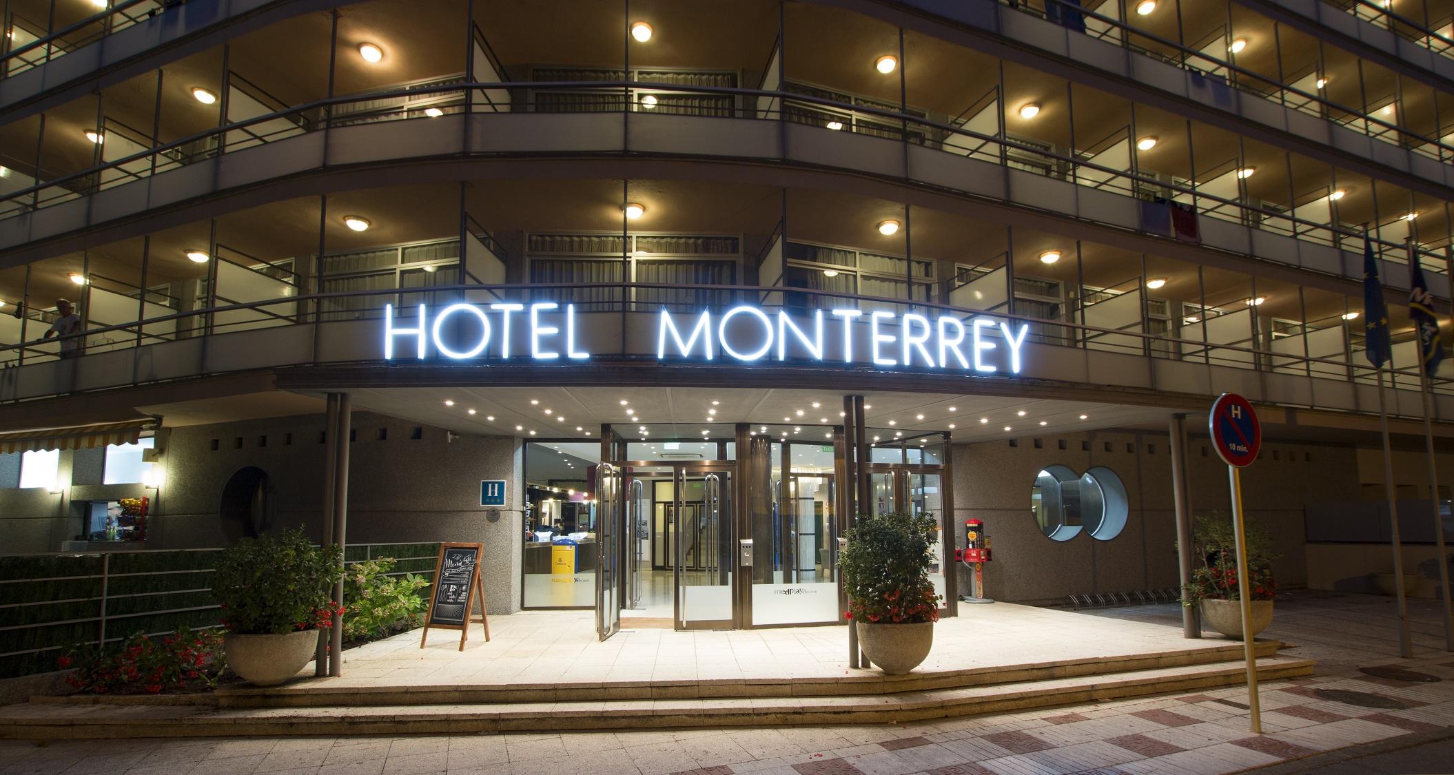 蒙特雷梅普莱亚酒店 普拉加德阿罗 外观 照片